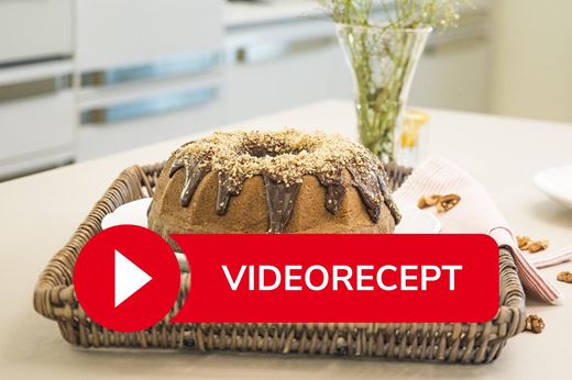 recipe image Orechová bábovka s polevou