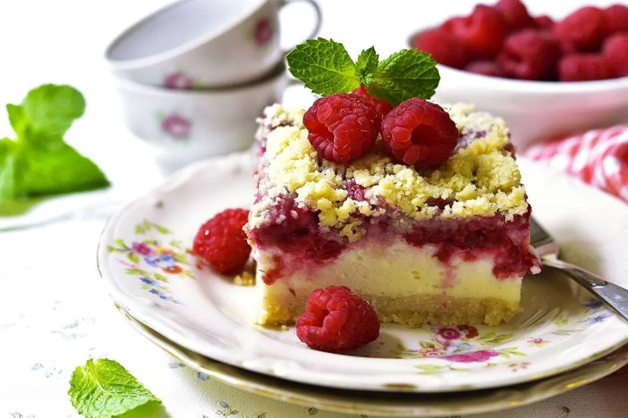 recipe image Malinový koláč s tvarohom