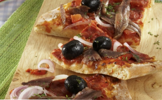 recipe image Pizza so sardelkami