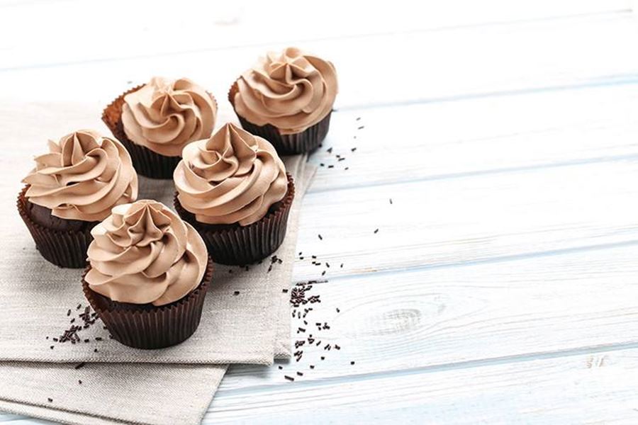 recipe image Čokoládové cupcakes s gaštanovým krémom