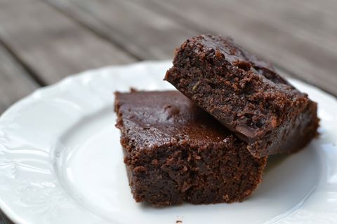 recipe image Hrnčekové cuketové brownies
